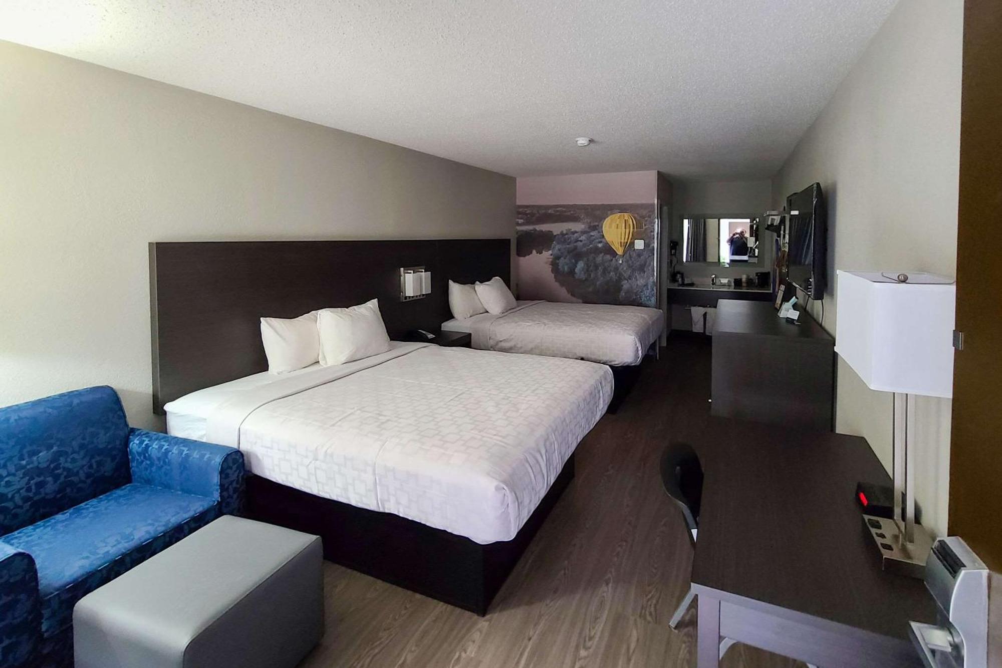 Clarion Pointe Statesville Exteriör bild